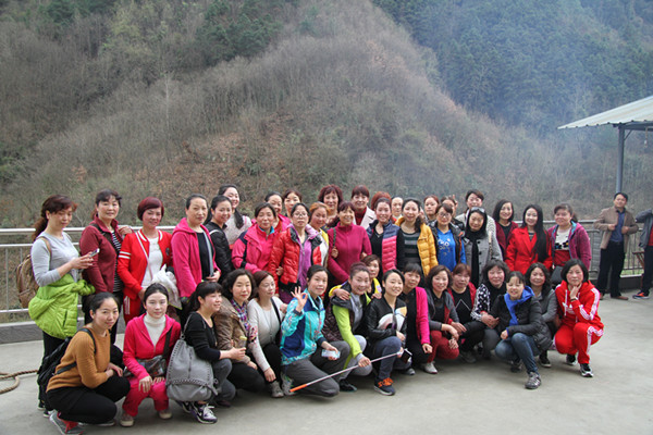 2016年寶業（集團）公司慶“三八”徒步活動圓滿結束